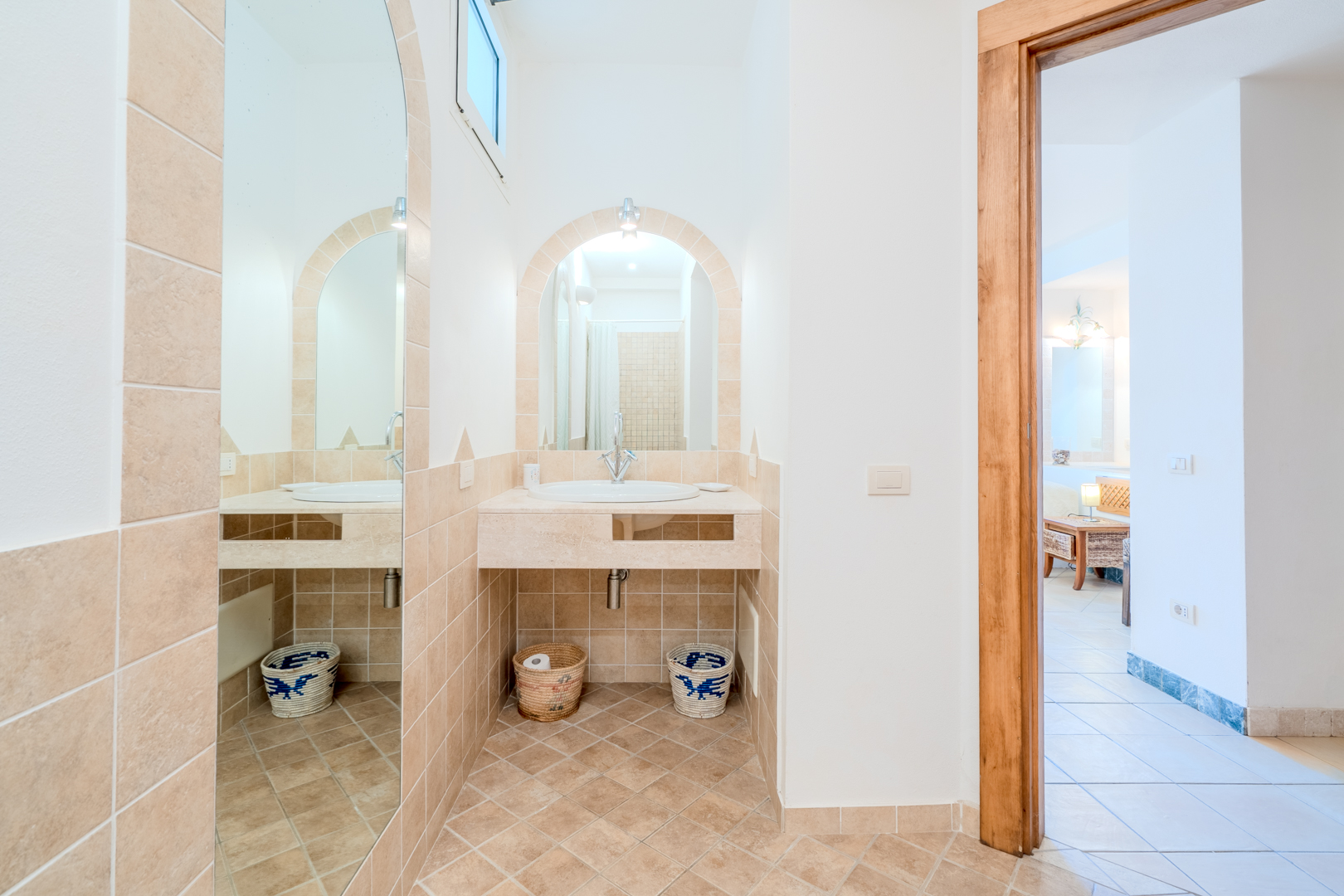 Prestigiosa Villa con Piscina, Jacuzzi e Vista Mare foto 126