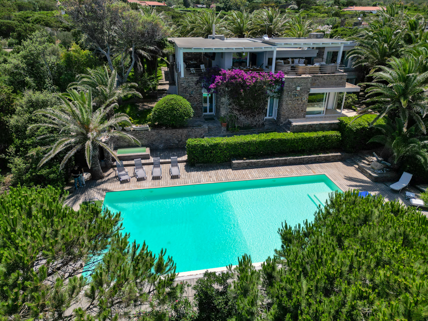 Prestigiosa Villa con Piscina, Jacuzzi e Vista Mare foto 25