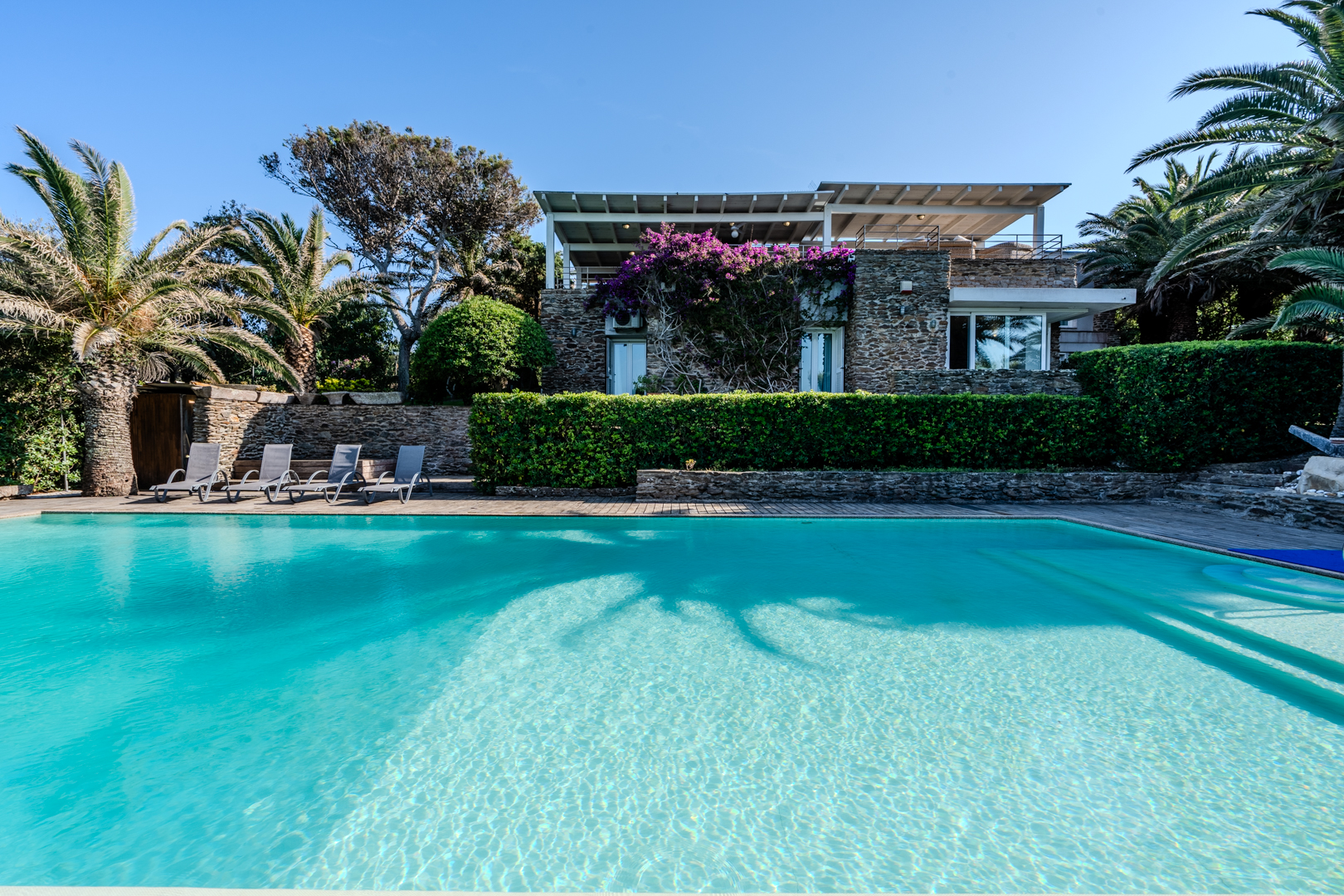 Prestigiosa Villa con Piscina, Jacuzzi e Vista Mare foto 10