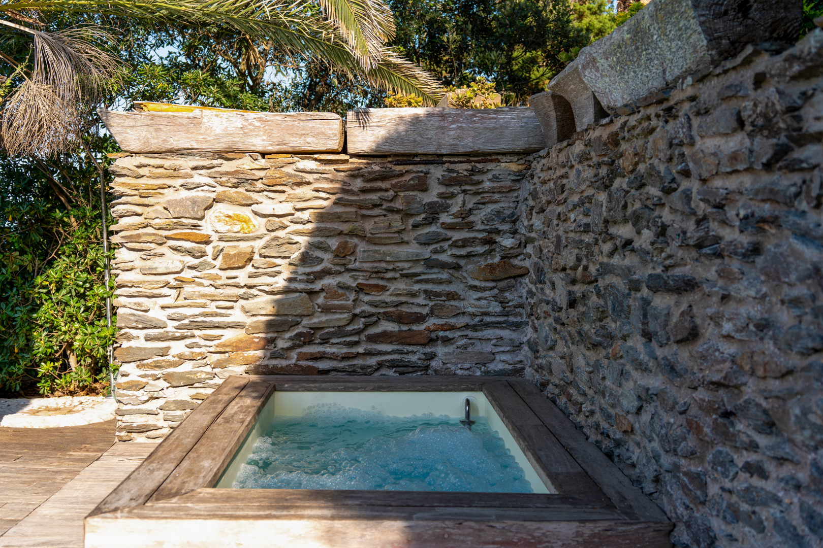 Prestigiosa Villa con Piscina, Jacuzzi e Vista Mare foto 12