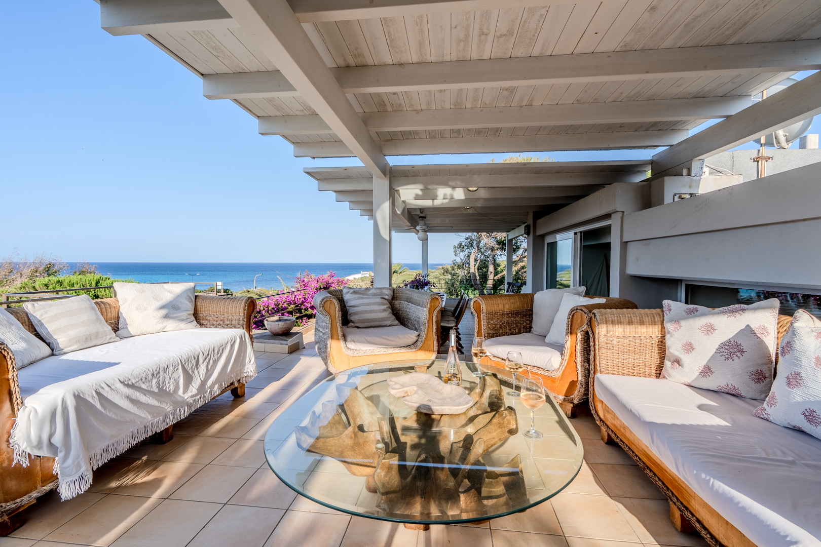 Prestigiosa Villa con Piscina, Jacuzzi e Vista Mare foto 7