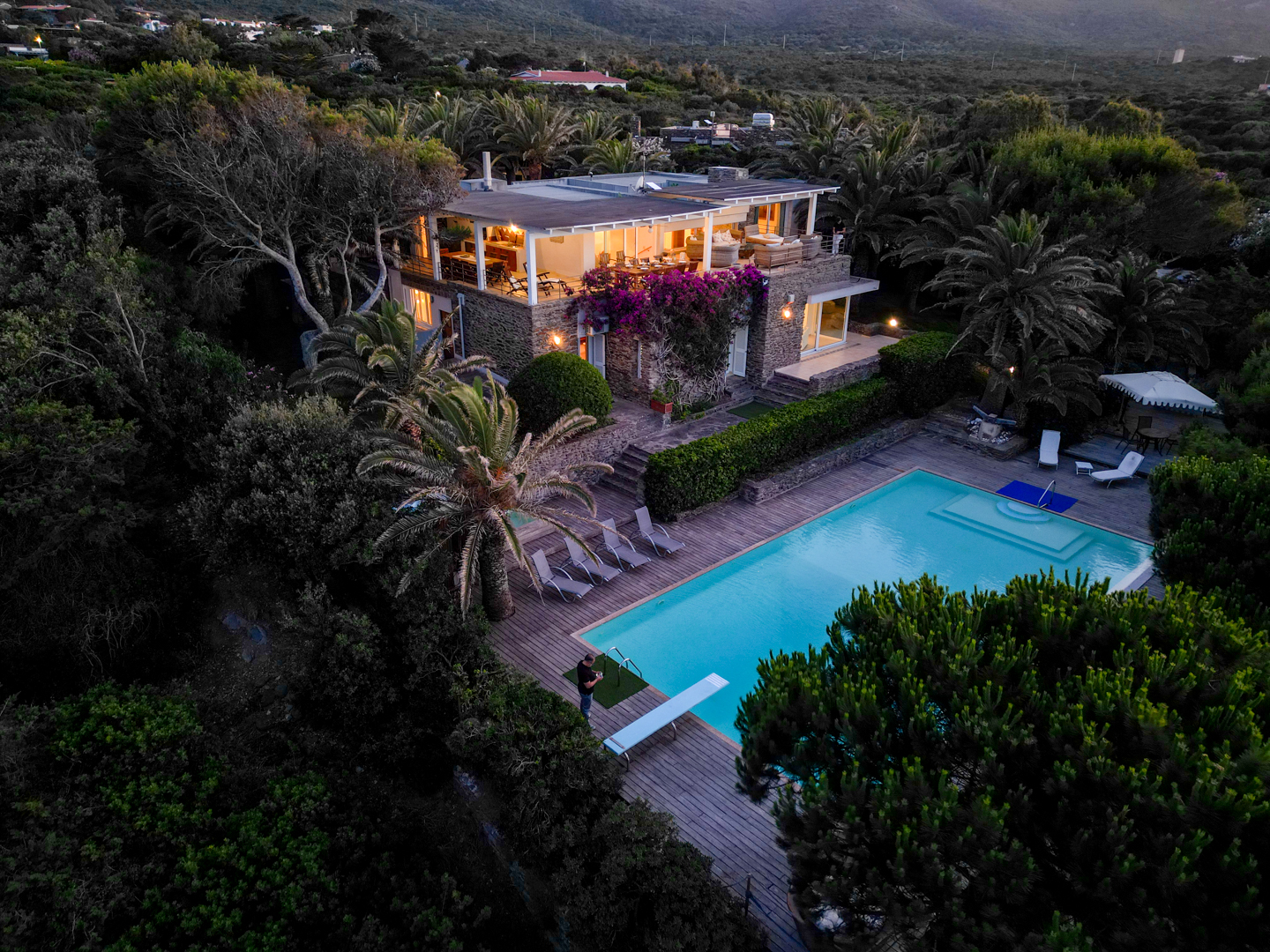 Prestigiosa Villa con Piscina, Jacuzzi e Vista Mare foto 162