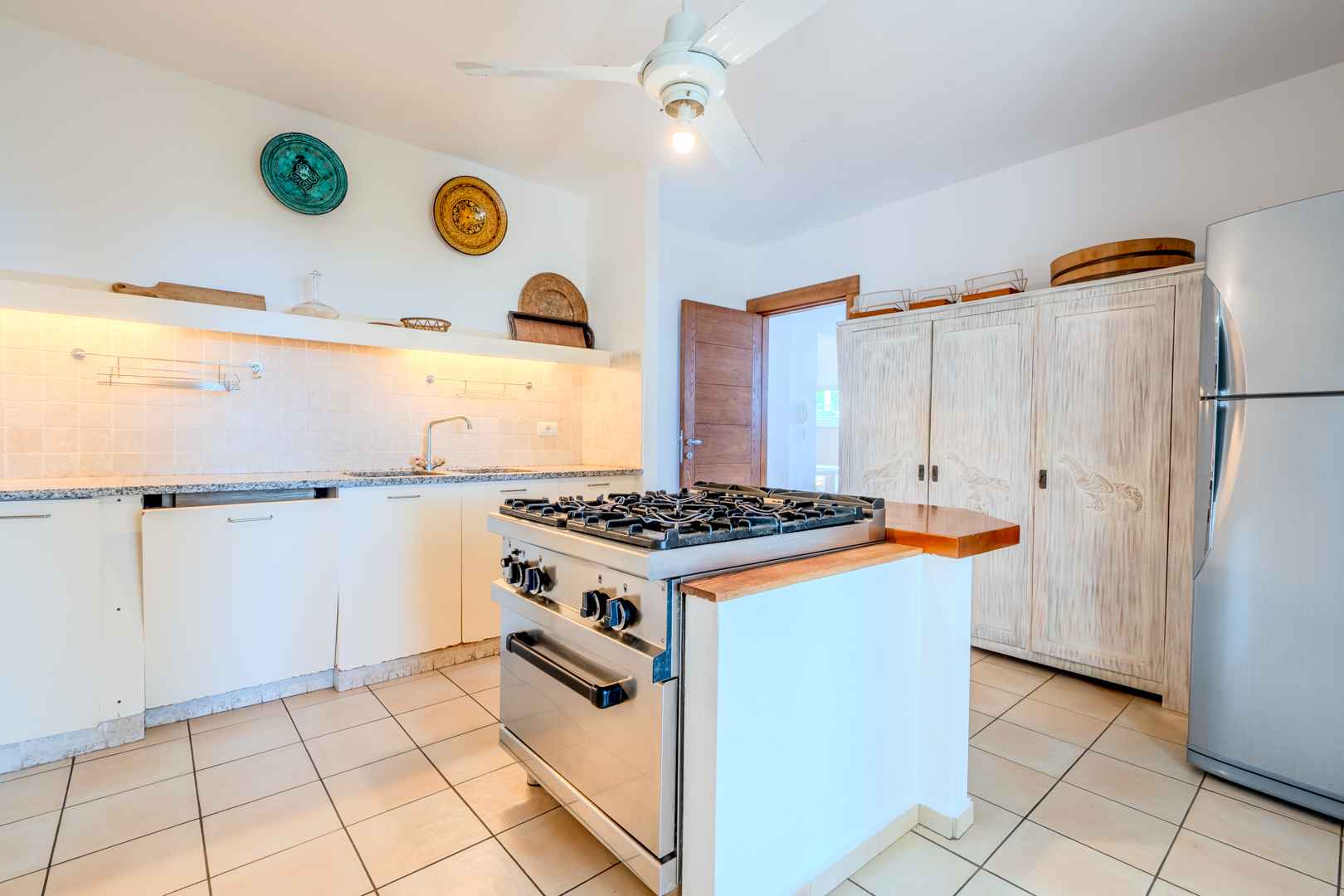 Prestigiosa Villa con Piscina, Jacuzzi e Vista Mare foto 57