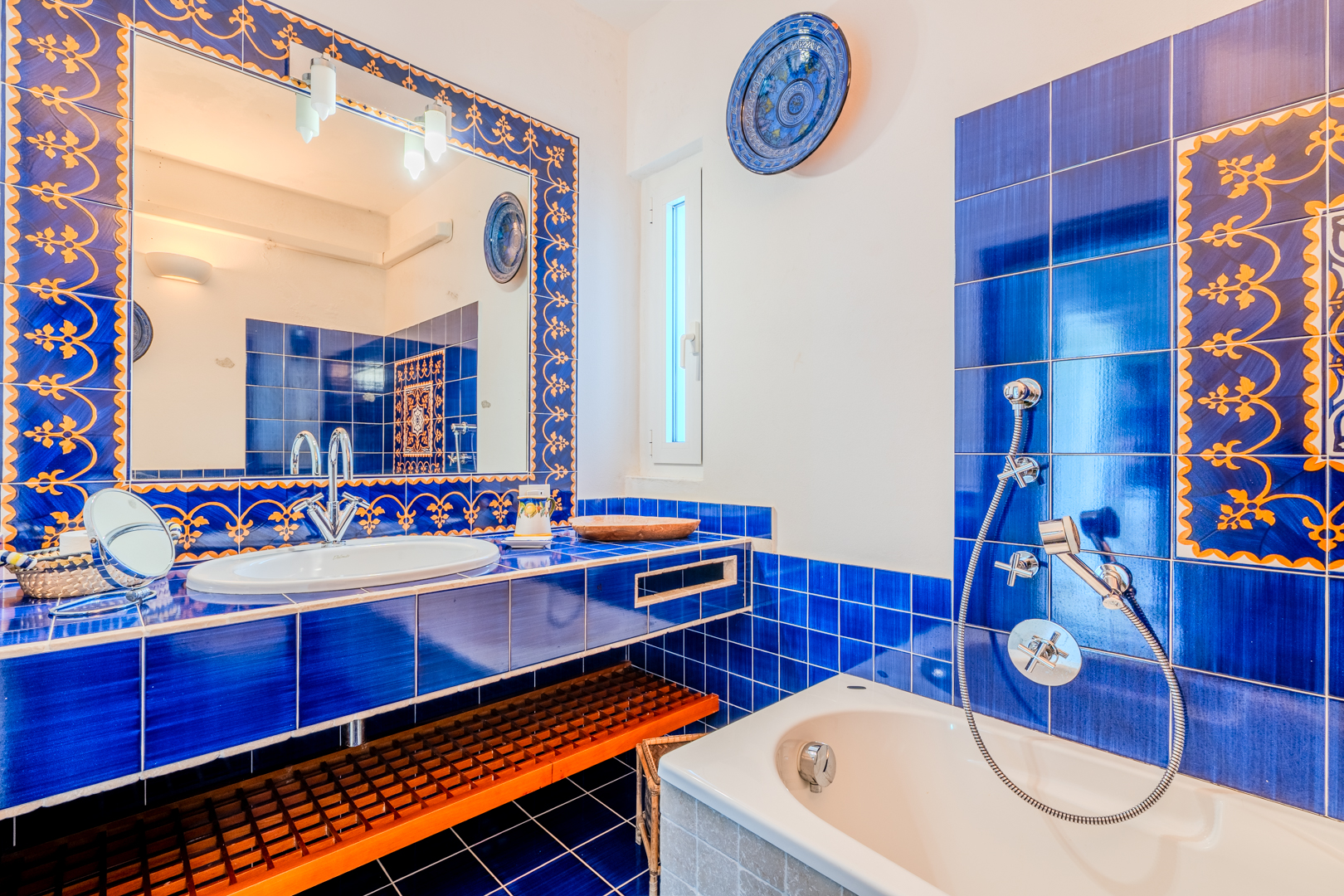 Prestigiosa Villa con Piscina, Jacuzzi e Vista Mare foto 79